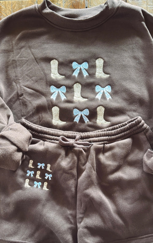 Boots and Bows Short Sweat Set